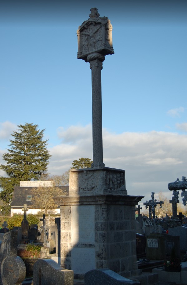 Croix de la Chapelle St Michel