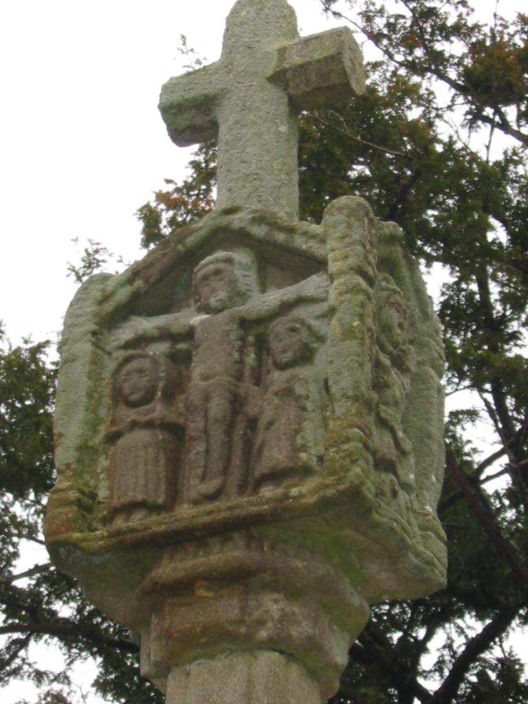 La croix bannière côté Mise sur la croix