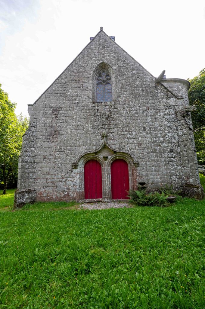 Sur le pignon ouest, deux ouvertures jumelées